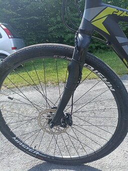 Nové dámské trekingové kolo, rám 17" - 3