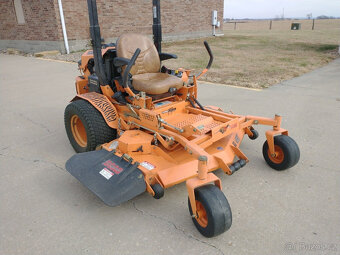 Sekačka Scag Turf Tiger 61 s nulovým poloměrem otáčení, rok - 3