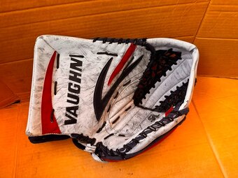 BRANKÁŘSKÁ LAPAČKA A VYRÁŽEČKA VAUGHN VELOCITY V5 - 3