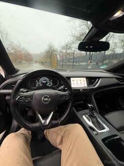 Opel Insignia 2.0 CDTI 154 kW 4x4 Automat, 2018–plná výbava - 3