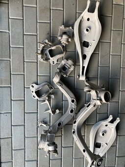 BMW e46 zadní třmeny - 3