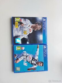 Ps4 Fifa 19 + Fifa 18 - 3