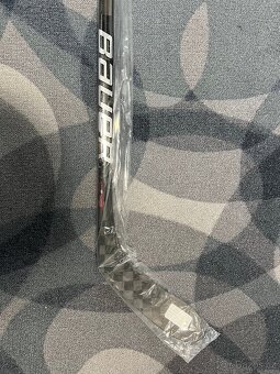 Hokejka BAUER Vapor Hyperlite 2, Sr, flex 87, P28, levá - 3
