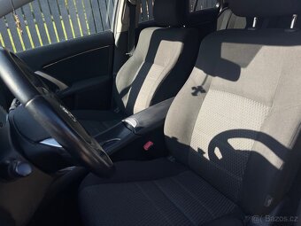 Toyota Avensis - 3