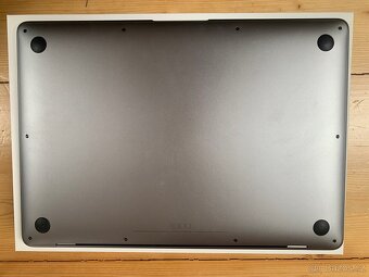 MacBook Air 2020 I5 256gb - 3