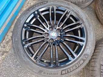 Original sada 19" BMW 5 G30 style 664M-POWER - 3