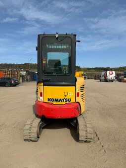Komatsu PC26MR - 3