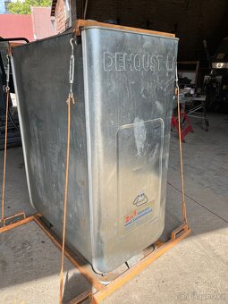 Nádrž 1000l - 3