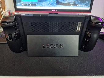 Lenovo legion GO - 3