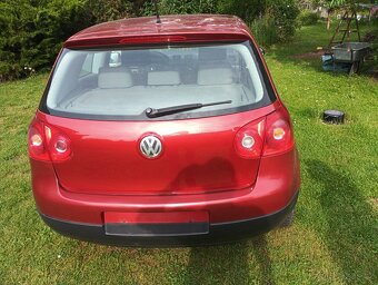 VW golf 1.4 benzín najeto pouze 147000km - 3