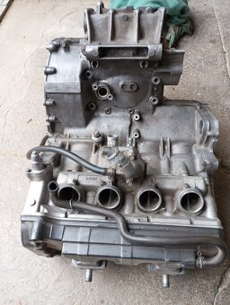 Honda CBR 929 - 3