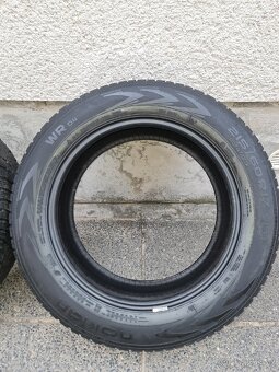 Nokian WR D4 215 60 R17 96H zimní pneu jako nové 2ks - 3