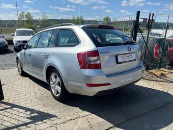 Škoda Octavia 1.4TSi PO SERVISU, VÝHŘEV SED. - 3