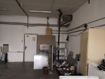 🏭 PRONÁJEM SKLADU / DÍLNY – 2× 45 m², PRAHA 4 (KUNRATICE / - 3