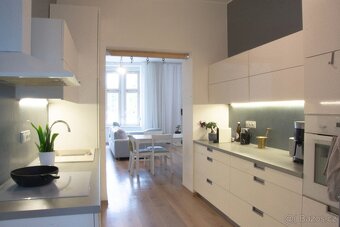 Prodej bytu 3 + KK - 109,2 m2, osobní vlastnictví, zděný - 3