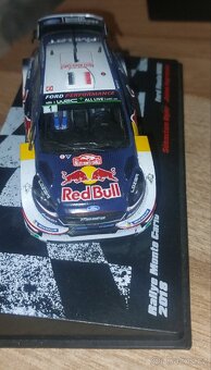Auta 1:43 motorky 1:18 - 3