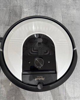 Irobot roomba i7 - 3