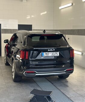 Kia Sorento 2023 Max výbava/Pano/naj. 33tic. - 3