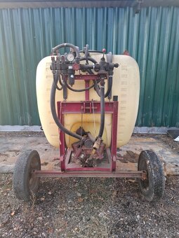 Postřikovač hardi - 3