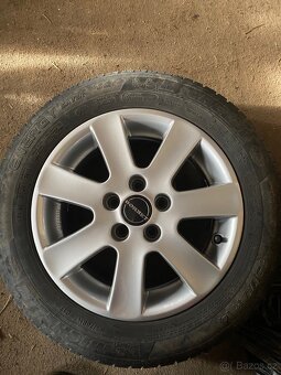 pneu 165/70 R14 - 3