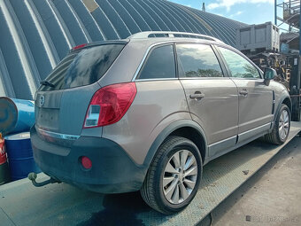 Opel Antara 2.2 ( Z22D1 ) 120kW r.2015 hnědá C 105 na náhrad - 3
