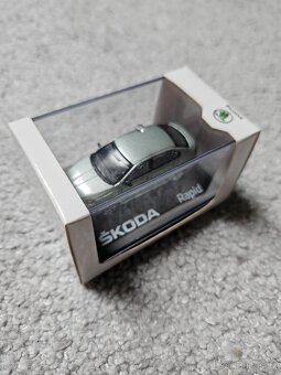 Škoda Rapid model 1:72 - 3