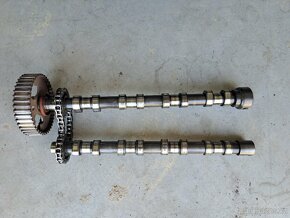 Hlava motoru 2.0TDCI - 3