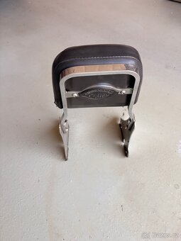 Opěrka spolujezdce Suzuki Marauder - 3