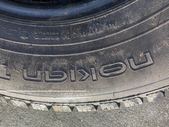 Zimní 225/75r16C DOT 2021 5mm - 3