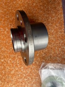 SKF - 2x náboj předního kola - 3