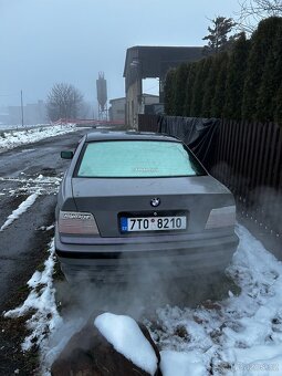 BMW e36 320i - 3