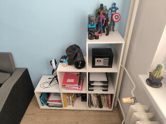 Prodám knihovnu - 3