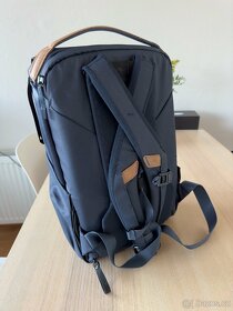 Peak Design Everyday Backpack 20L, v2 - Midnight Blue - 3