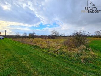 Prodej zahrad 500m2, rovina, sad - 3