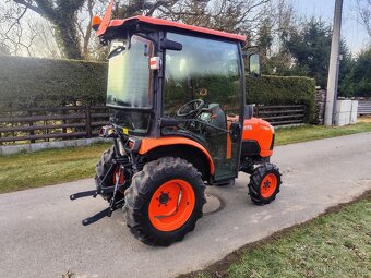 Malotraktor KUBOTA B2650 + nové rozmetadlo WESSEX, STK - TOP - 3