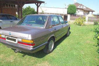 Prodám BMW E28 520i - 3
