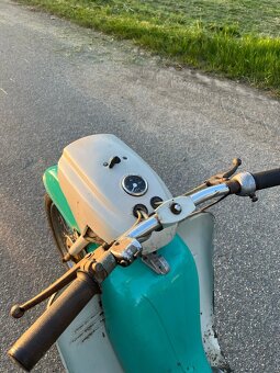 Jawa pionýr 20 - 3