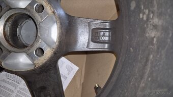 ALU kola Dezent - 3