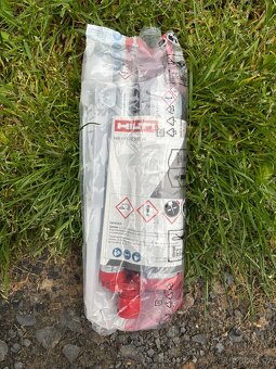 Chemická kotva Hilti HIT-RE 500 V4 - 3