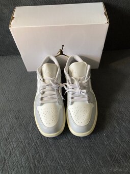 Nike Air Jordan 1 Low Vintage Stealth Grey - 3