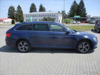 ŠKODA SUPERB COMBI 20TDi 110kw Ambiente Tažné 2017 - 3
