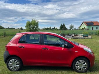 Toyota Yaris 1.3 VVT-i benzin 2007 64kw - 3