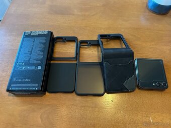 Prodám Samsung Z FLIP 5 8/512 GB perfekt stav - 3