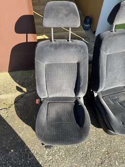 P: komplet sedačky golf 4, octavia 1, leon - 3