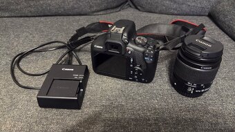 Canon EOS 2000D + objektiv - 3