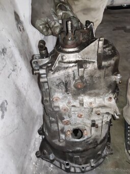 Bmw m50b25 prevodovka - 3