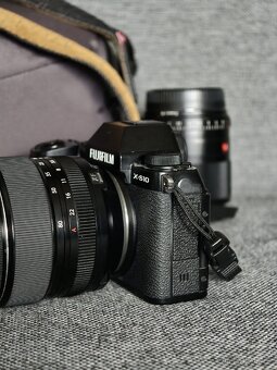 Fujifilm X-S10 (tělo) - 3
