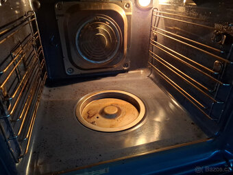 Vestavná parní trouba Electrolux - 3