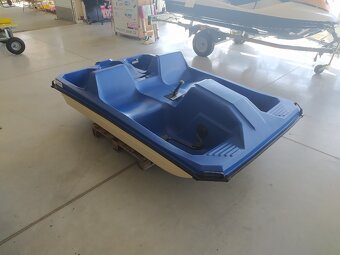 Plastová vodní šlapadla CADET 5 - super váha - 3