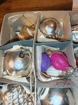 Staré vánoční skleněné ozdoby - 3